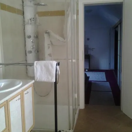 Les 3 Cles Frühstückspension