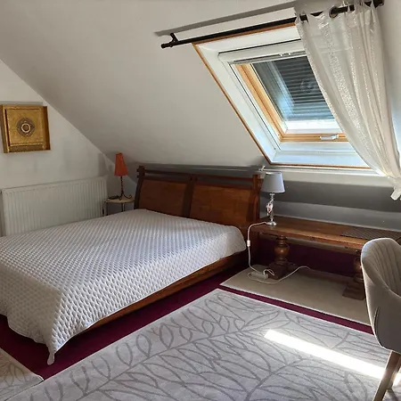Bed & Breakfast Les 3 Cles 3*